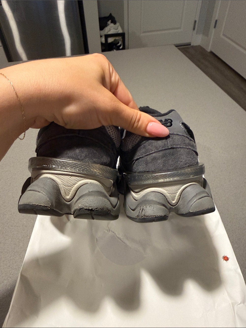 New Balance 9060  Black/ Castle Rock - Picture 6 of 9
